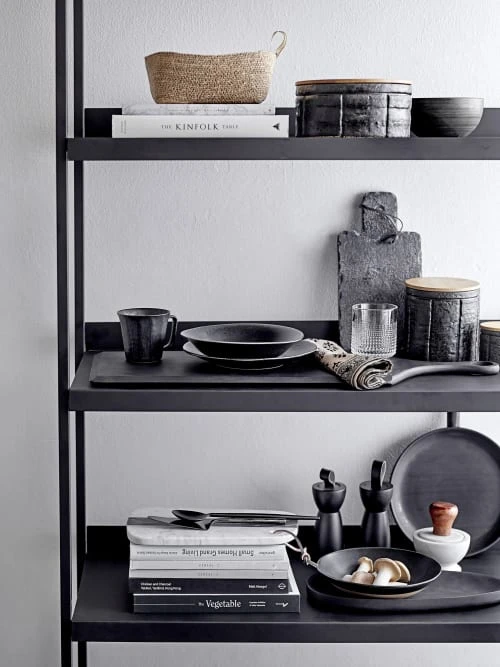 Bloomingville Assiette En Porcelaine Noire 4 Bloomingville Assiette En Porcelaine Noire – Image 2