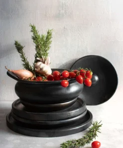 Bazar Bizar Assiette Moyenne En Terracotta Noire -Chef&Sommelier-boutique assiette moyenne en terracotta noire 4