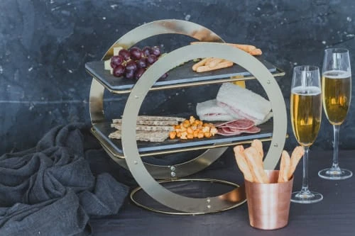 Artesa Plateau Rond à 2 Niveaux Fini Laiton Et En Ardoise Doré Noir 6 Artesa Plateau Rond à 2 Niveaux Fini Laiton Et En Ardoise Doré Noir – Image 4